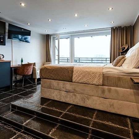 Studio Apartment In Naehe Hamburg Halstenbek ภายนอก รูปภาพ